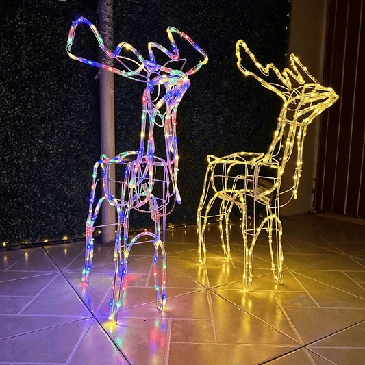 Reno LED Navideño de estructura metálica y manguera LED